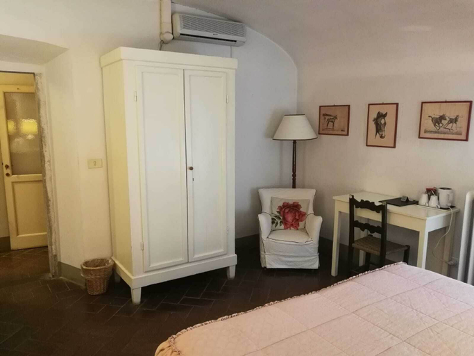 Bedroom 2, Villa Rucellai, Prato