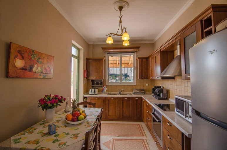 Others 5, Villa Athena, Ionian Islands