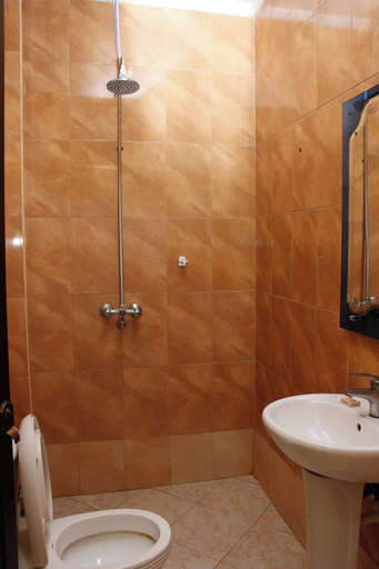 Bathroom 4, Bright Star Hotel, Arusha Urban