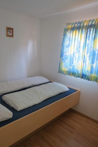 Bedroom 4, Camping Bella Vista, Savona