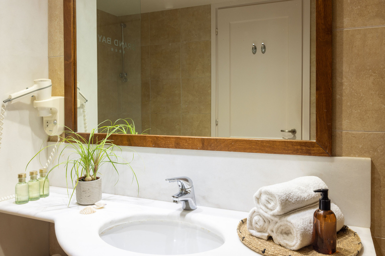 Bathroom 5, Giannoulis – Grand Bay Beach Resort - Adults Only, Crete