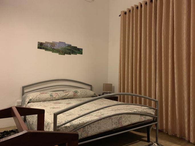 Bedroom 2, Marawila Residence, Nattandiya