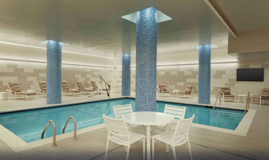 Sport & Beauty, DoubleTree Suites by Hilton Minneapolis Downtown, Hennepin