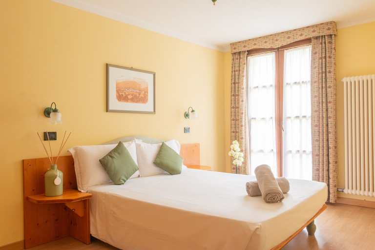 Bedroom 2, Neve Sole Folgarida Resort Aparthotel, Trento