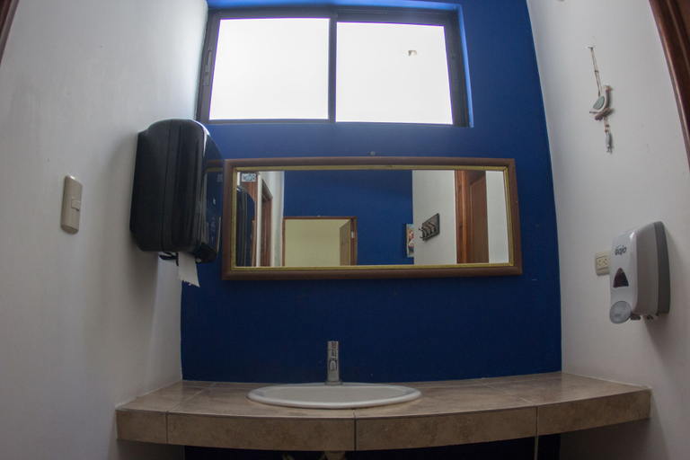 Bathroom 3, Luxury Villas Monterrico, Taxisco