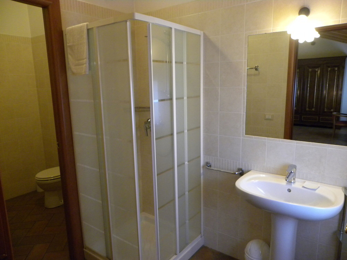 Bathroom 3, Agriturismo BB Mambrotta, Verona