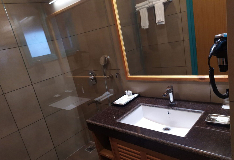 Bathroom 4, Arch The Baakhli Resort, Nainital