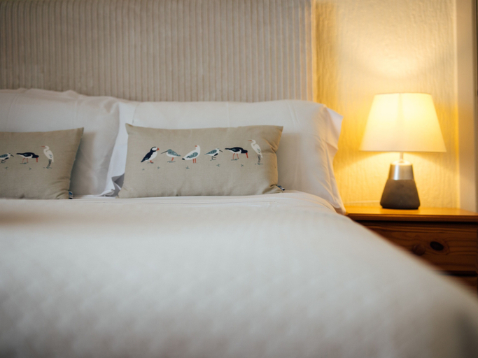 Bedroom 2, Lindholme Guest House, Pembrokeshire