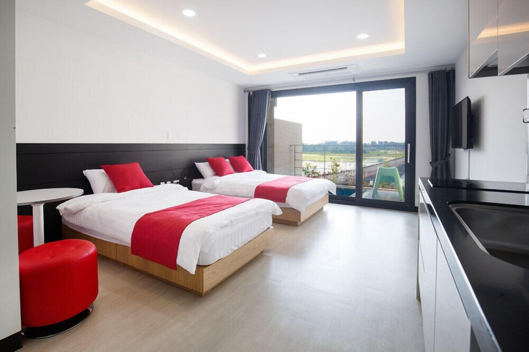 Bedroom 2, Christmas Resort, Jeju