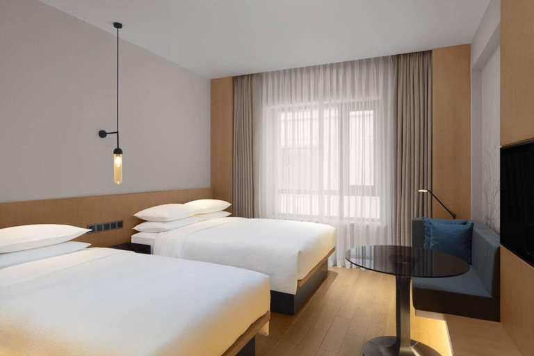 Bedroom 2, Fairfield by Marriott Shanghai Jingan, Shanghai
