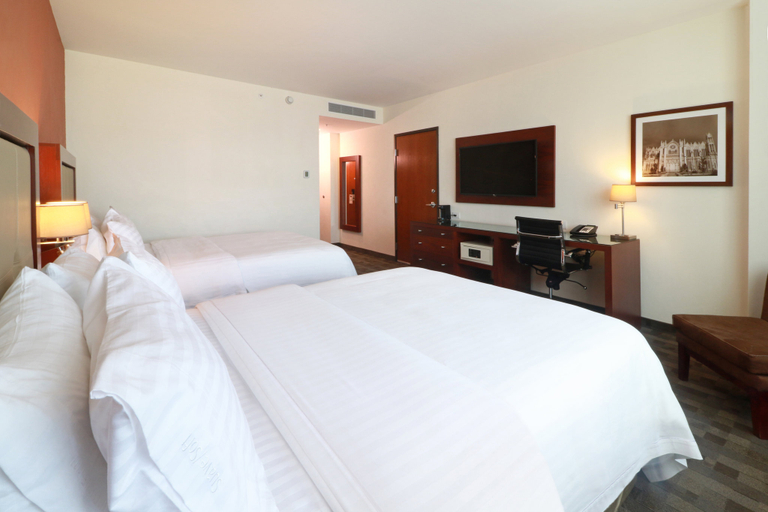 Bedroom 4, Holiday Inn & Suites LEON PLAZA MAYOR by IHG, León