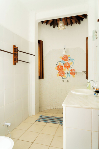 Bathroom 3, Casa de Tupan, Porto Seguro