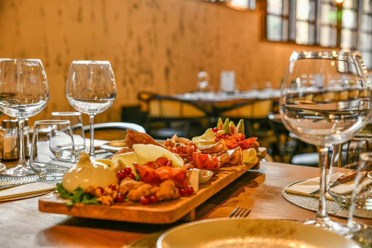 Food & Drinks 9