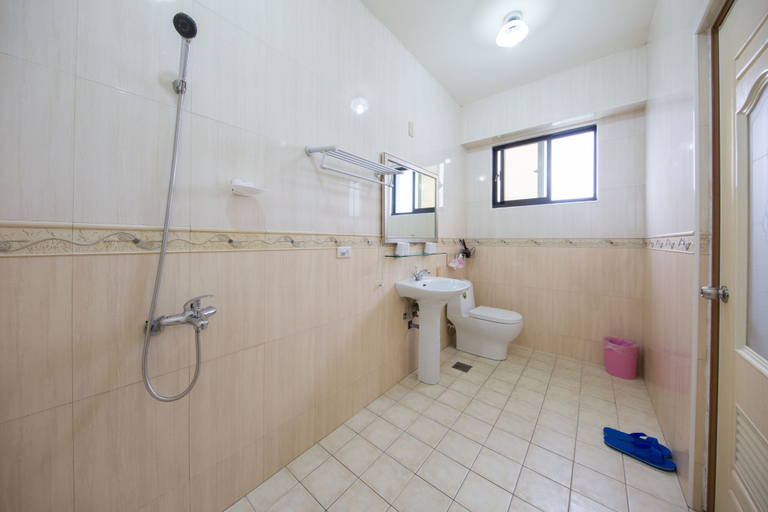 Bathroom 4, Slow Fly B&B, Hualien