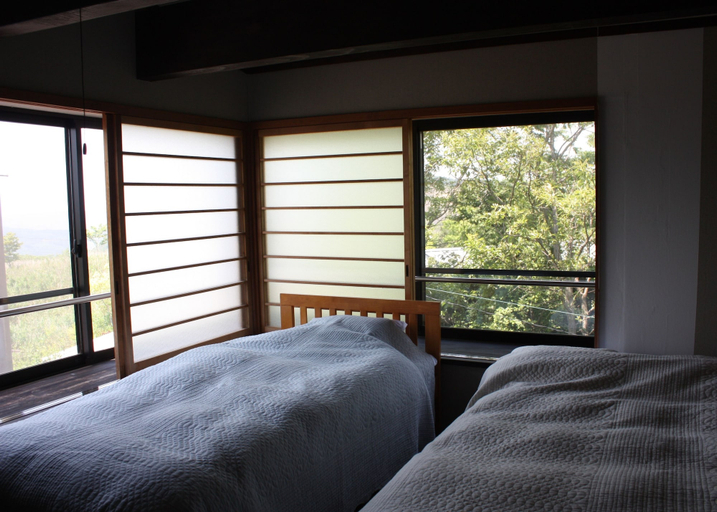 Bedroom 2, Kogen no Bessou Irohanihohetou, Yufu