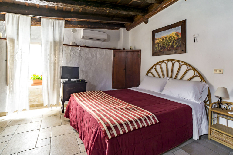 Bedroom 4, B&B Borgo San Martino, Bari