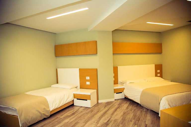 Bedroom 4, Hotel Bologna, Vlorës