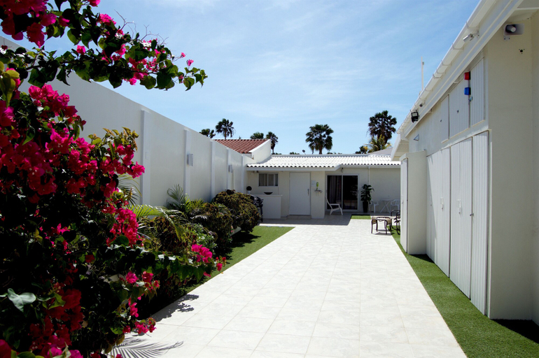 Exterior & Views 2, Yoyita Suites Aruba
