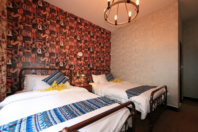Bedroom 3, JOMO Hotel Fenghuang, Xiangxi Tujia and Miao