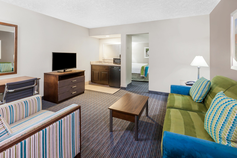 Others 2, Holiday Inn & Suites OKLAHOMA CITY NORTH by IHG, Oklahoma