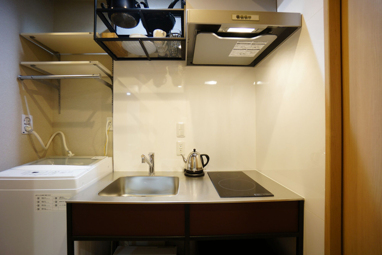 Others 5, Rona Hotel, Shinjuku