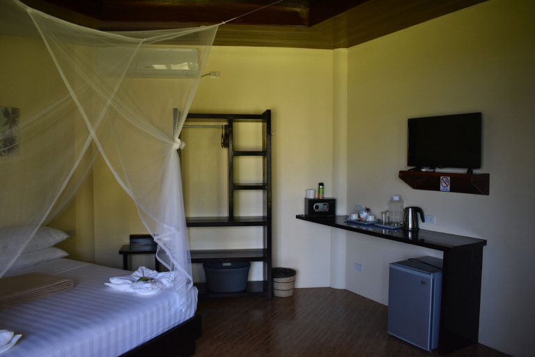 Bedroom 3, Jonas & Twins Resort, General Luna