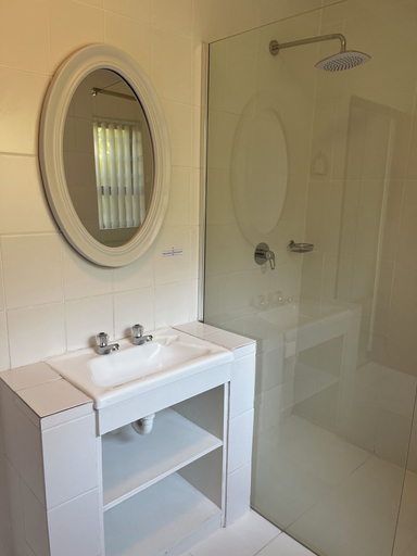 Bathroom 4, Hermanus Heights Villa, Overberg