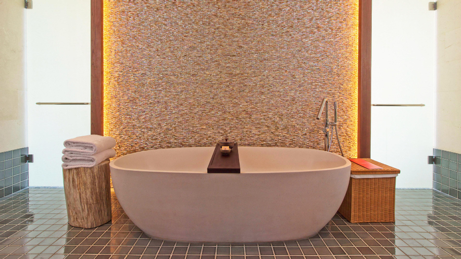 Bathroom 8