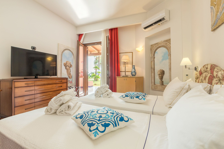 Bedroom 4, Hotel Eros, Messina