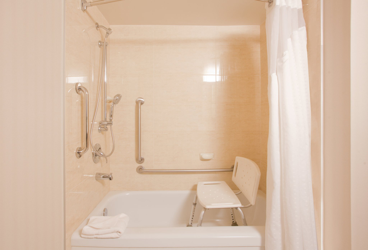Bathroom 3, Holiday Inn VANCOUVER-CENTRE (BROADWAY) by IHG, Greater Vancouver