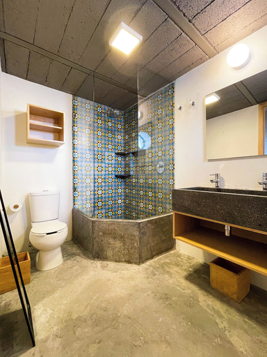 Bathroom 5, Casa Blanco by Barrio Mexico, Guadalajara