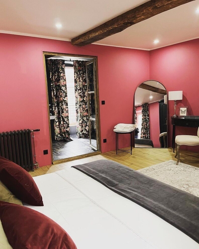 Bedroom 3, Le Fournil de Flavigny The Bakery rooms, Côte-d'Or