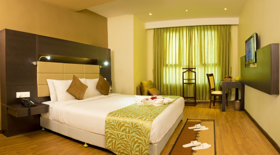 Bedroom 3, Poppys Hotel, Madurai