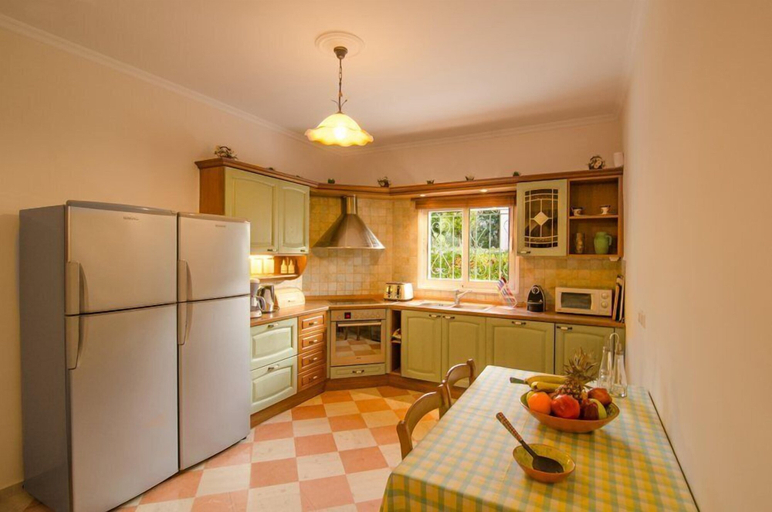 Others 4, Villa Athena, Ionian Islands
