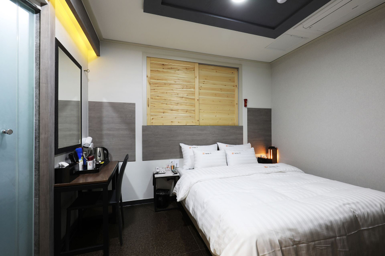 Others 5, Hotel K, Songpa