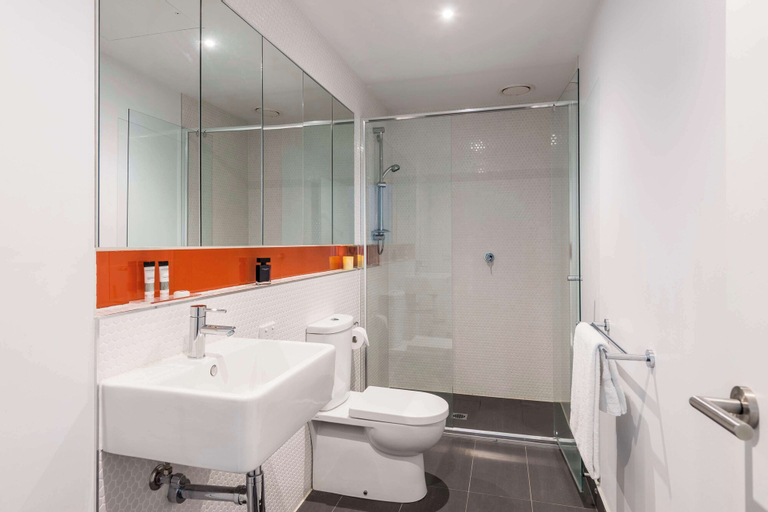 Bathroom 4