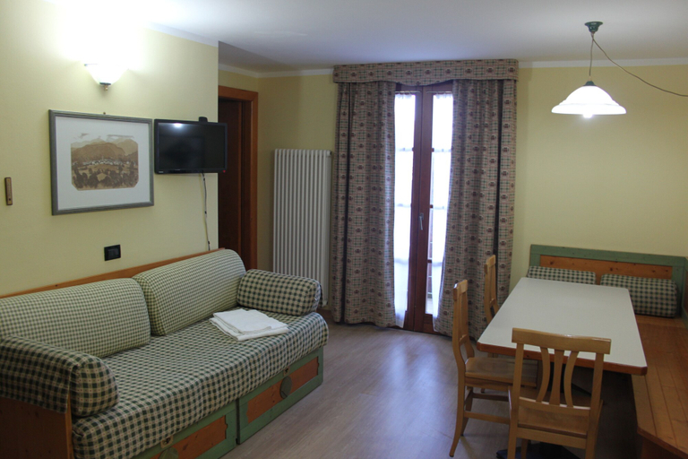 Others 4, Neve Sole Folgarida Resort Aparthotel, Trento