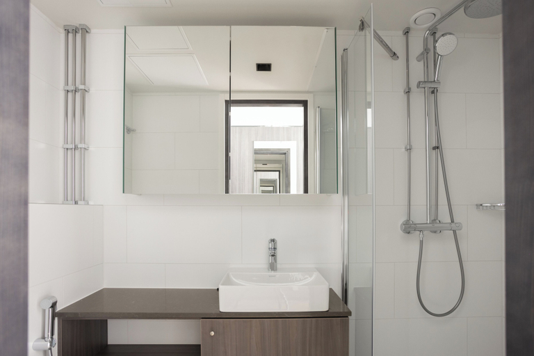 Bathroom 5, Noli Katajanokka II, Uusimaa
