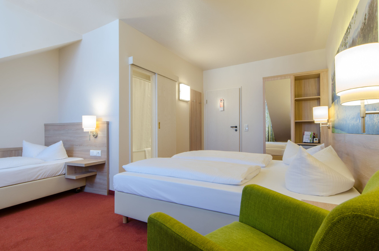 Bedroom 2, Garden Hotel, Nürnberg