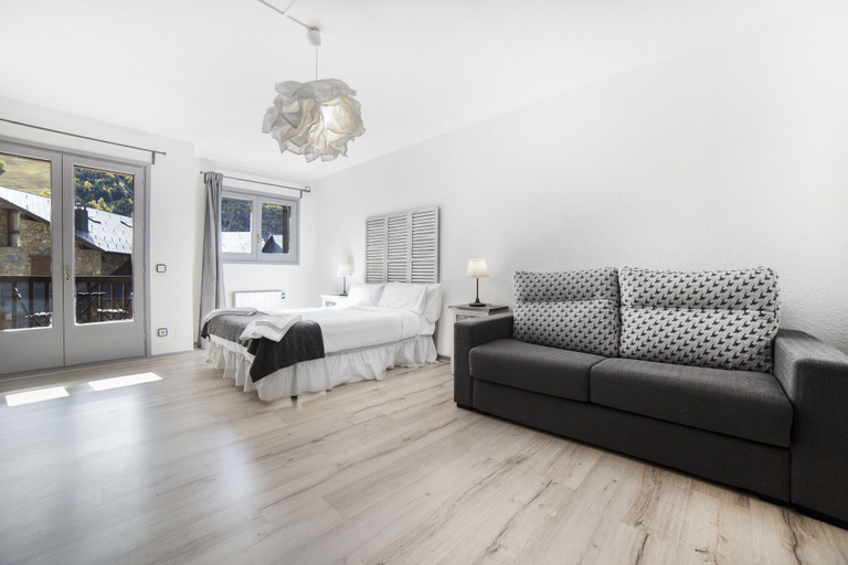 Others 4, El Tarter Apartments