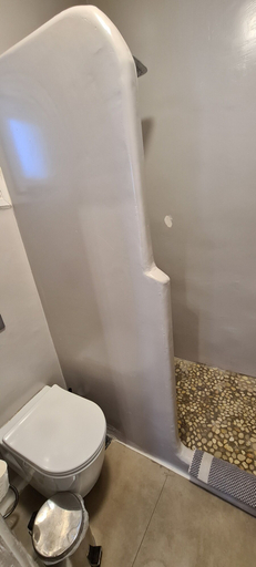 Bathroom 5, Eternal Town, South Aegean