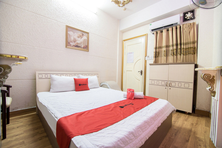RedDoorz near AEON Mall Tan Phu, Tan Phu