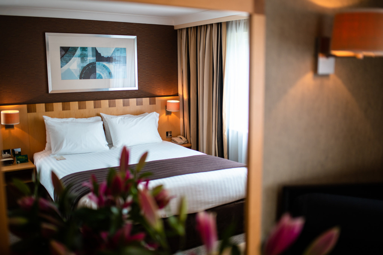 Bedroom 3, Holiday Inn A55 CHESTER WEST by IHG, Flintshire