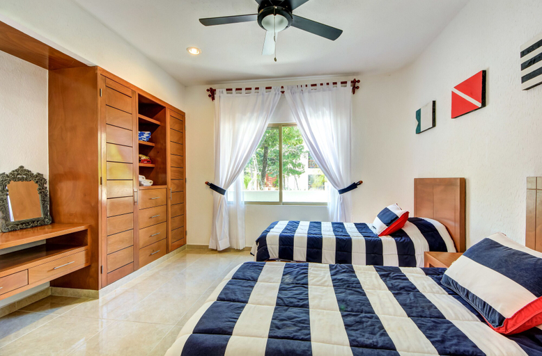Bedroom 3, Nautica Village 2 Bedroom sleeps 4, Cozumel