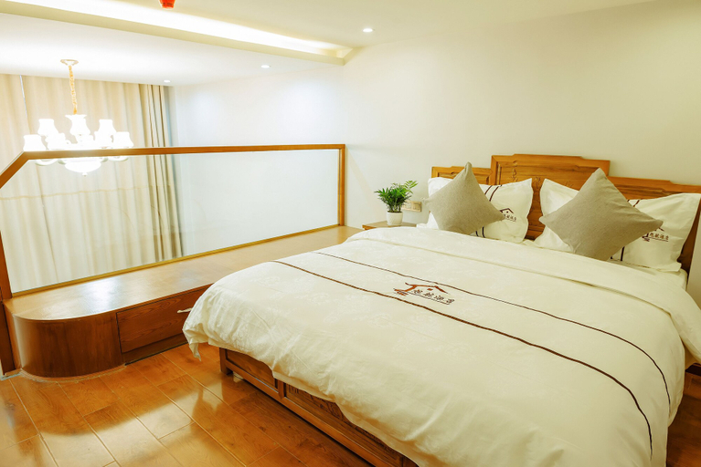 Bedroom 4, Qingcheng Sunrise Sailing Hotel, Chengdu