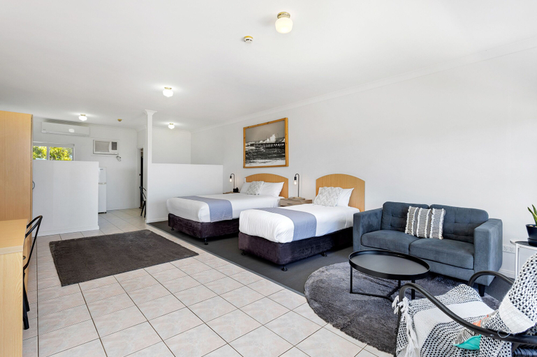 Bedroom 7