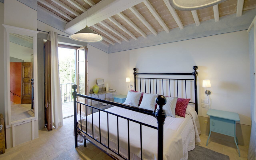 Bedroom 3, Villa Nova, Siena