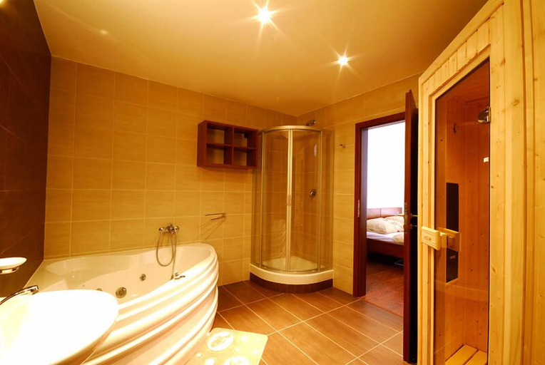 Bathroom 3, Apartments Ski & Sun, Liptovský Mikuláš