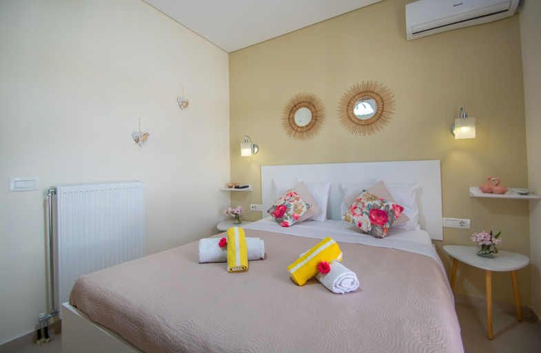 Bedroom 2, Villa Bella Luna, Ionian Islands