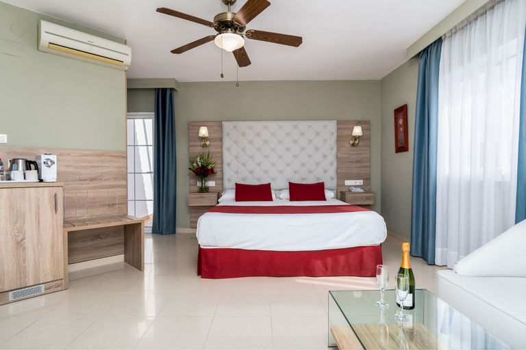 Bedroom 4, Hotel Los Arcos, Málaga